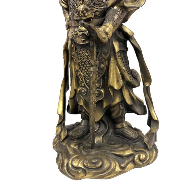 Chinese 20th-Century Chinese Bronze Wei Tuo Bodhisattva Statue For Sale - Image 3 of 12