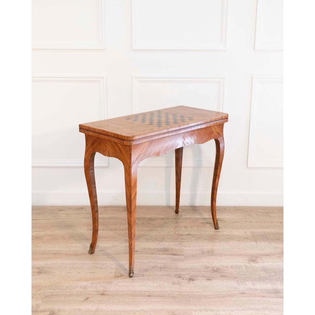 French Louis XV–Period Game Table in Rosewood Marquetry, France, 18th Century For Sale - Image 3 of 10