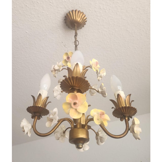 Vintage Shabby Chic Florentine Pendant Lamp Four-Armed with Gold-Tone Porcelain Roses, 1960s For Sale - Image 11 of 18
