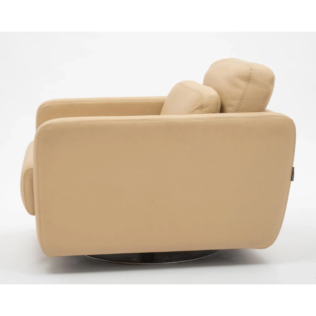 Contemporary Roche Bobois Leather Swivel Club Lounge Chair Postmodern For Sale - Image 3 of 11