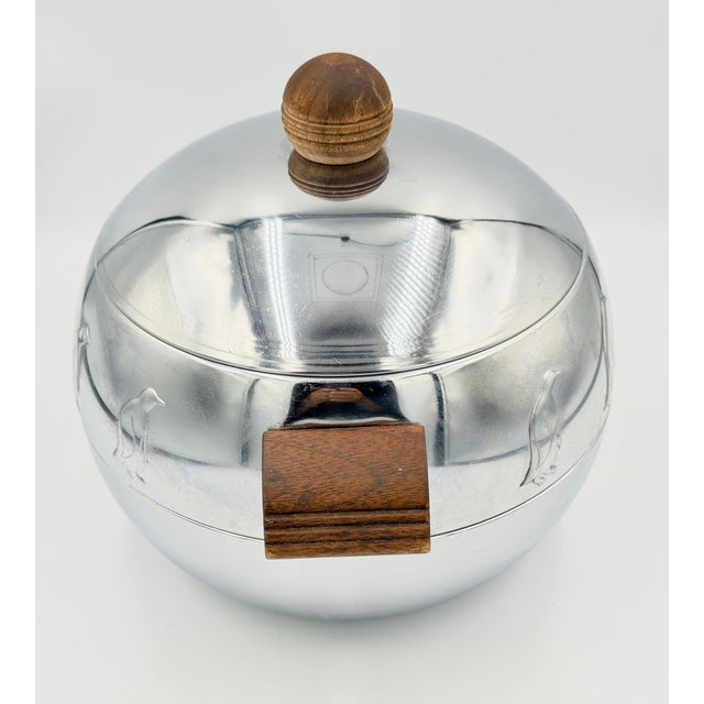 West Bend Vintage West Bend Aluminum Co. West Bend Penguin Hot & Cold Server / Ice Bucket For Sale - Image 4 of 10