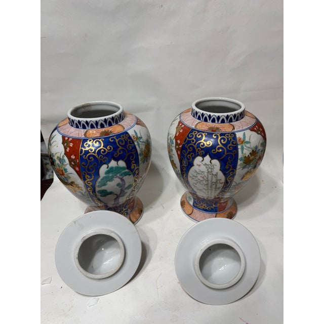 Pair of Japanese Imari Porcelain Covered Vases / Ginger Jars With Lids by l.j For Sale - Image 4 of 17