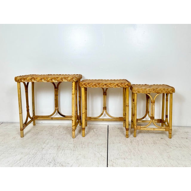 Vintage Wicker Rattan Nesting Side Tables- Set of 3 For Sale - Image 4 of 12