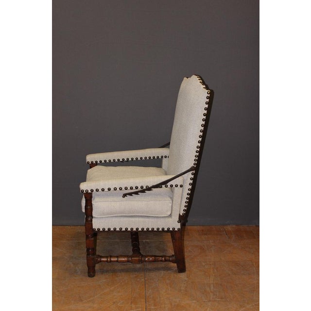 LOUIS XIV time rack -up chair in walnut, base and spacer turned in a baluster, seat height 52 cm, new rebuilding, set in...