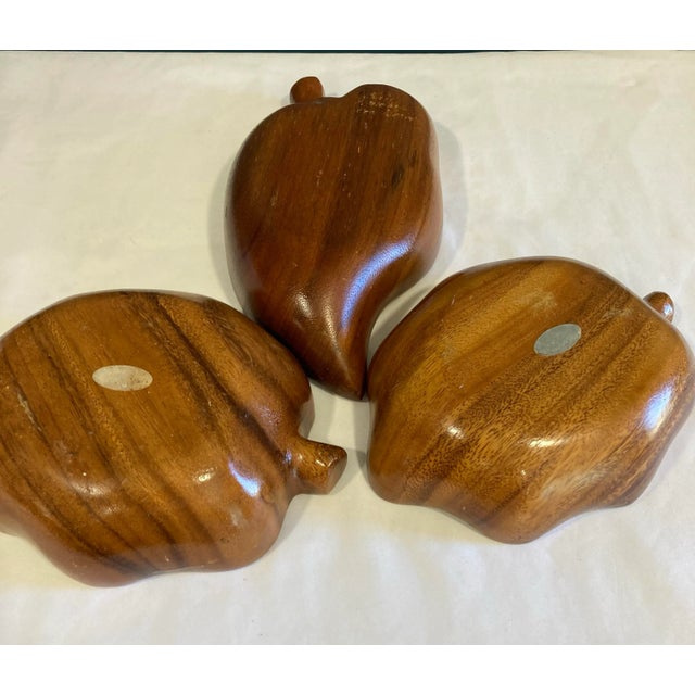 Mid 20th Century Vintage Monkey Pod Wood Leaf Serving Bowls - Set of 3 For Sale - Image 5 of 5