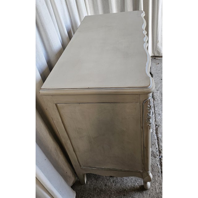 Vintage Small Chest of Drawers, Circa 1950s, Mahogany Tanglewood Chest For Sale - Image 4 of 14