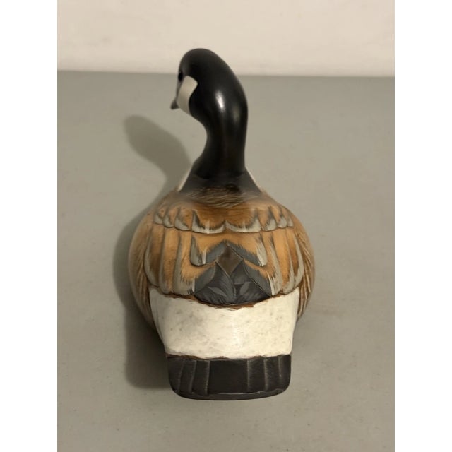 Mid-Century Modern Vinatge MCM Wooden Bird Factory 13" Hand Carved Painted Decoy Canadian Goose For Sale - Image 3 of 7