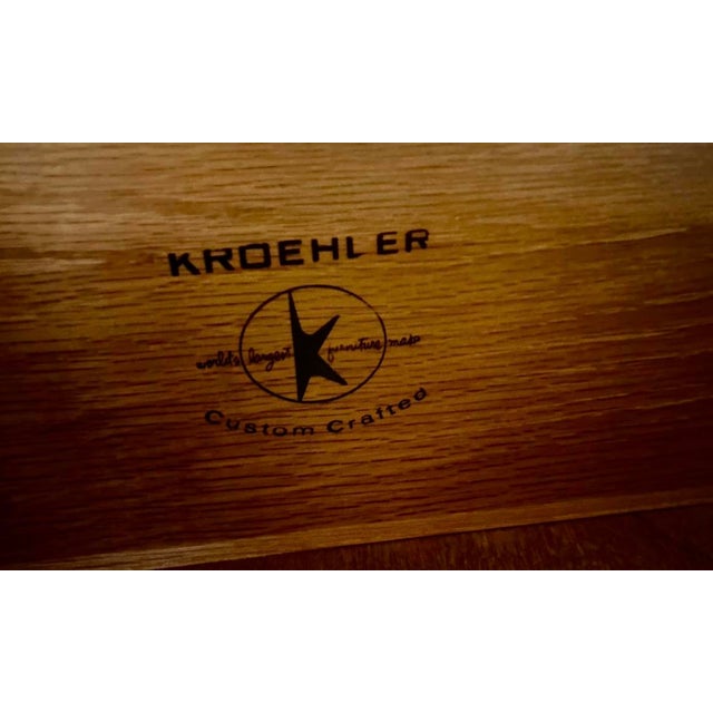 Beautiful vintage traditional gentlemen's chest armoire by Kroehler, from their highly collectible 'Custom Crafted' line....