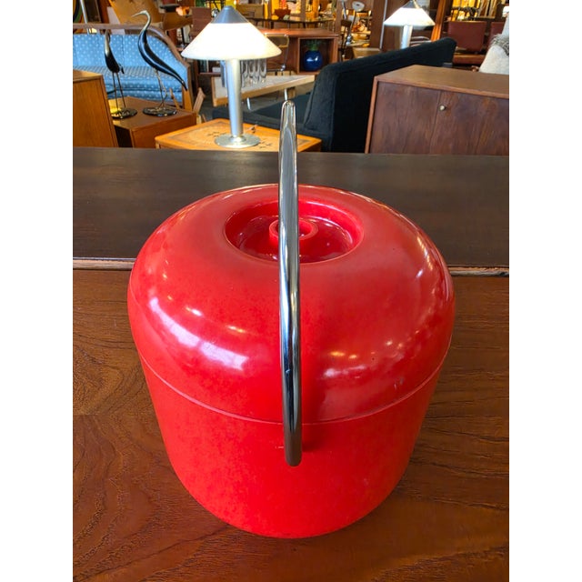 Mid-Century Modern Vintage 1970’s Italian Plastic Primaluna Ice Bucket Designed by Ambrogio Pozzi Modernist Ice Bucket For Sale - Image 3 of 12