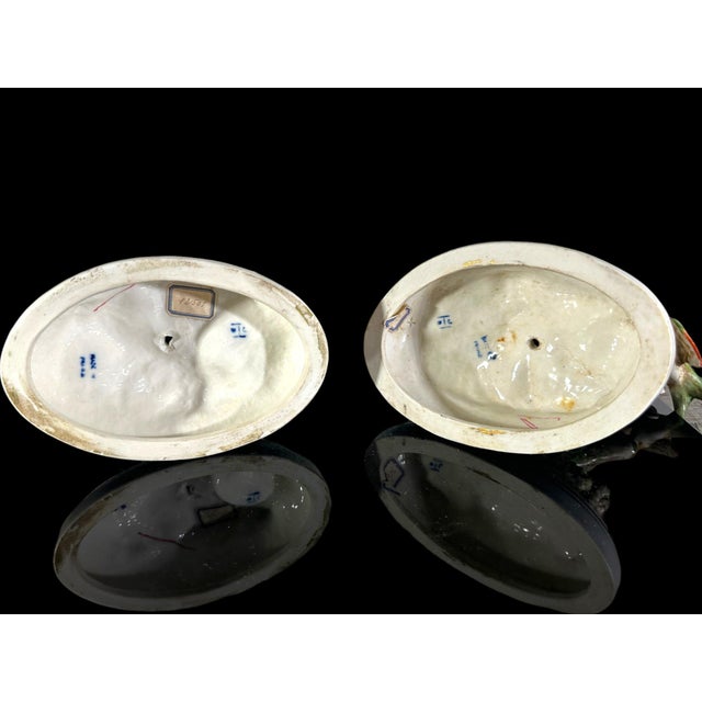 Pair of Porcelain Finch Birds on Branches, France, Early 20th Century For Sale - Image 4 of 12