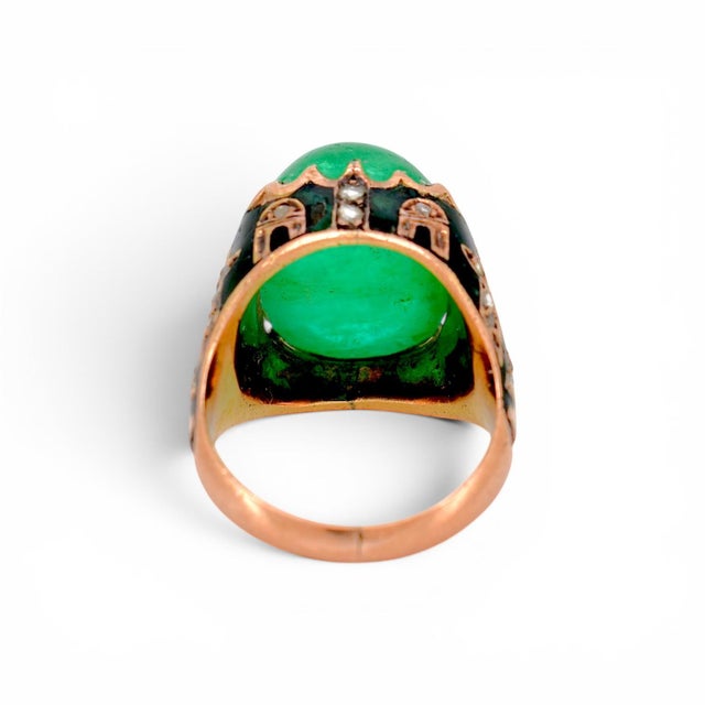 An exceptional Ottoman ring from the 19th century, produced at the height of the Ottoman Empire's tradition of fine...