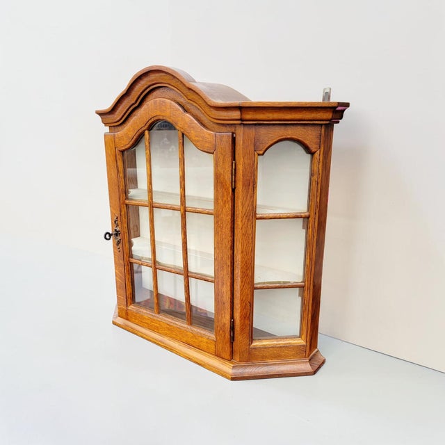 Vintage Dutch Display Cabinet in Walnut, 1950s For Sale - Image 3 of 18