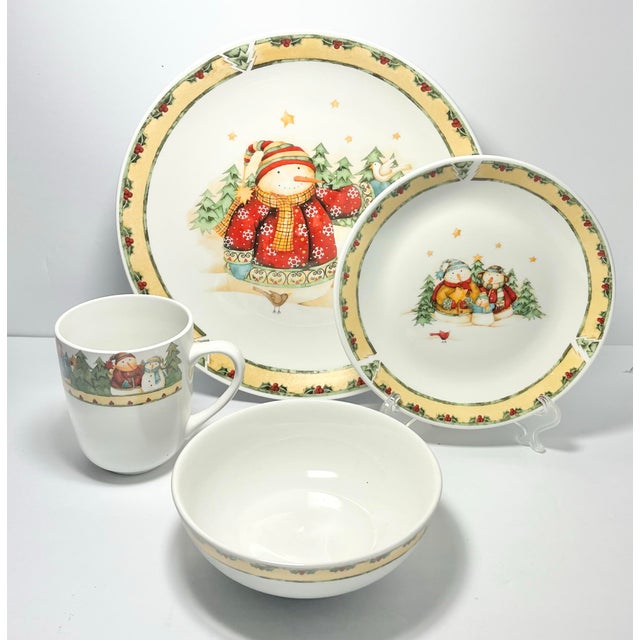 Contemporary Gibson “Snowman Frolic” Ceramic Dinnerware Set, Service for 4 - 16-Piece For Sale - Image 4 of 8