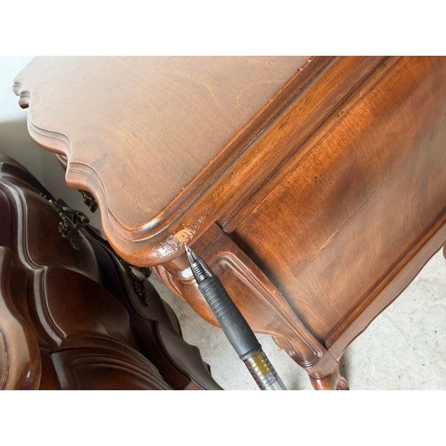 Vintage Louis XV Style French Provincial Nightstands - A Pair For Sale - Image 16 of 17