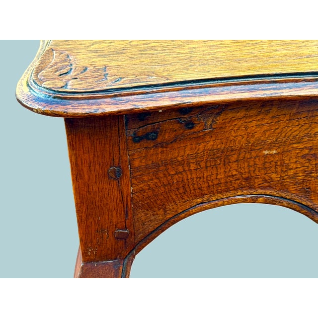 Early 20th Century Antique Tiger Oak Table With Scalloped Apron For Sale - Image 5 of 11