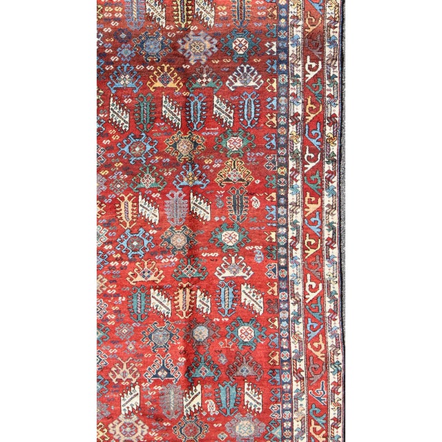 Antique Qashqai Persian rug with all-over sub-geometric design and tiered border, Keivan Woven Arts / rug E-0508, country...