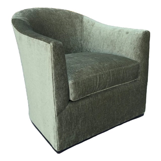 Lee Industries Performance Swivel Chair For Sale