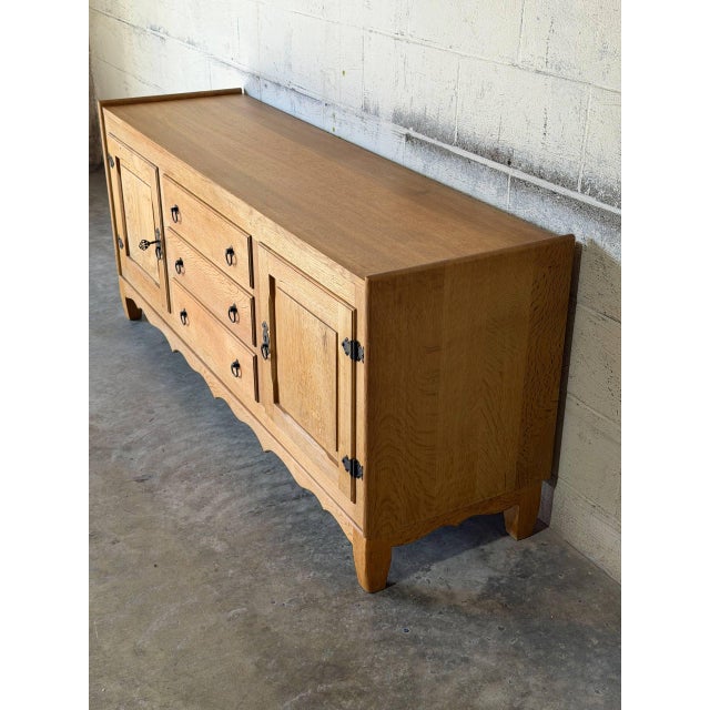 1970s Oak Low Sideboard Credenza With Ring Pulls Mid-Century Modern 1970s For Sale - Image 5 of 13