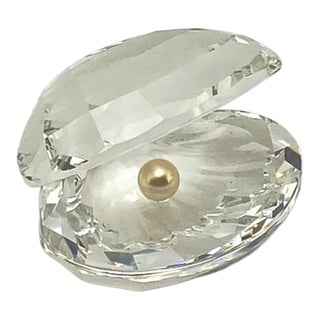 Swarovski Crystal Oyster Shell With Pearl Figurine (#014389 Original Box, Certificate of Authenticity) For Sale