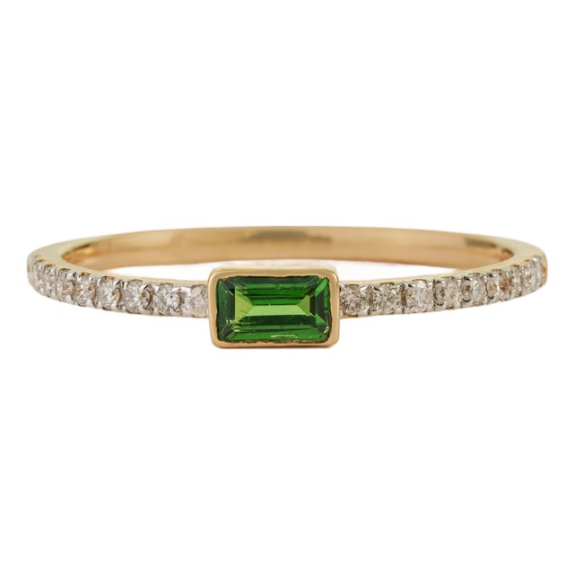 Minimalist Baguette-Cut Tsavorite & Diamond Pave Band Ring in 14k Yellow Gold Size 9 For Sale
