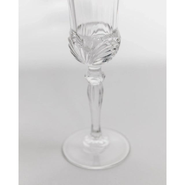 Vintage Italian Melodia Champagne Glasses in Cut Crystal, 1980s, Set of 8 For Sale - Image 9 of 11
