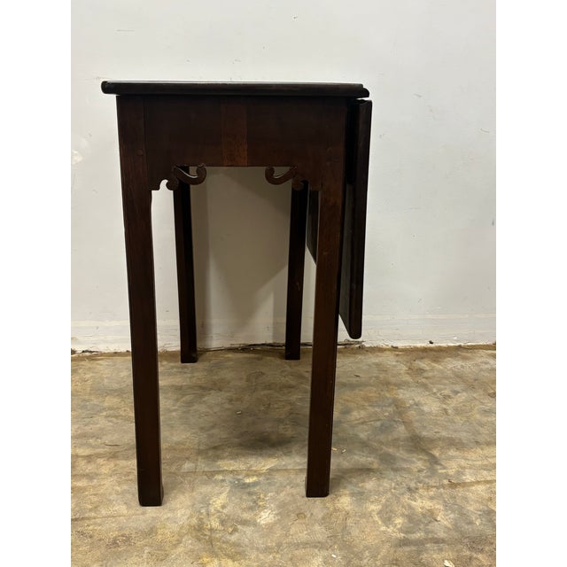 Georgian English Mahogany Gate Leg Table For Sale - Image 10 of 10