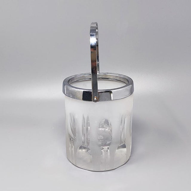 Mid-Century Modern Ice Bucket with Glasses in Hand Cut Lead Crystal from Kristal, Italy, 1960, Set of 7 For Sale - Image 3 of 10