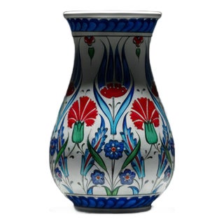 Handmade Ceramic “Pear” Vase (20cm) – Red Carnations & Blue Tulips – Classic Armudi Form For Sale