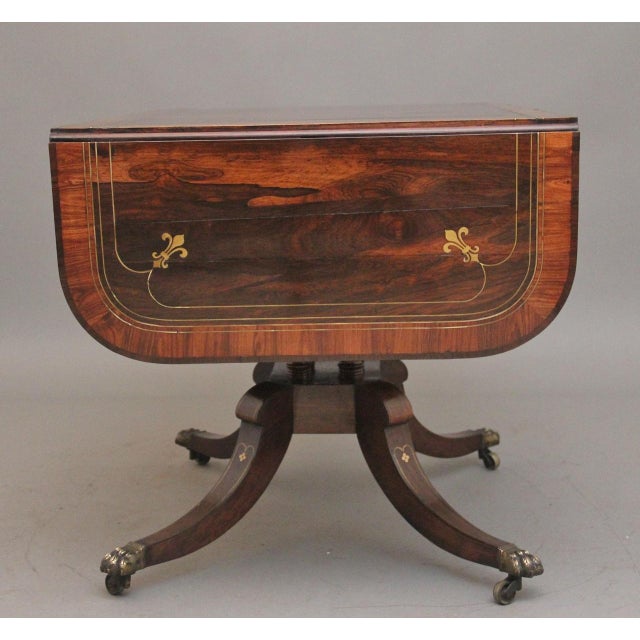Hollywood Regency Regency Rosewood and Brass Inlaid Sofa Table, 1820s For Sale - Image 3 of 15