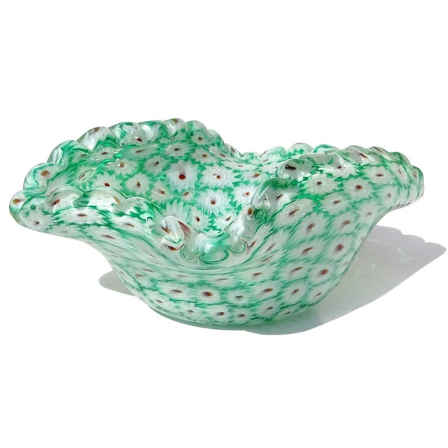 Mid-Century Modern Vintage Murano Fratelli Toso Millefiori Green White Flower Mosaic Italian Art Glass Ruffle Edge Bowl For Sale - Image 3 of 8