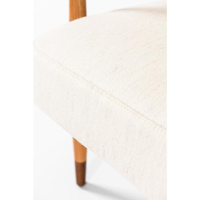 Easy Chairs in Beech and Fabric from Arne Vodder, 1950s, Set of 2 For Sale - Image 6 of 11