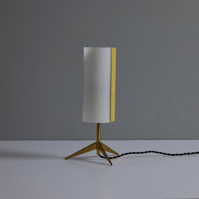 Metal 1950s Brass & Perspex Tripod Table Lamp by Stilux Milano, Unmarked For Sale - Image 7 of 12