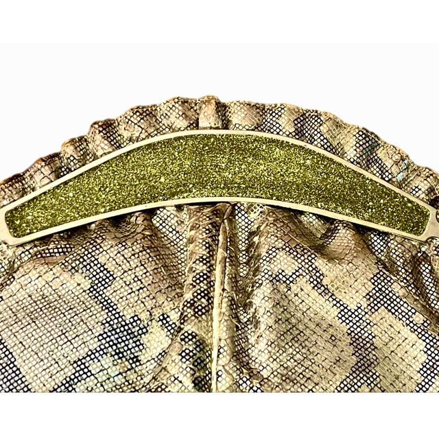 Judith Leiber Style Metallized Python Clutch With Silver Chain Strap For Sale In New York - Image 6 of 8