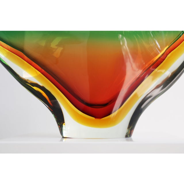 Mid-Century Modern Vintage Freeform Sommerso Murano Glass Vase attributed to Flavio Poli for Seguso, 1960 For Sale - Image 3 of 8