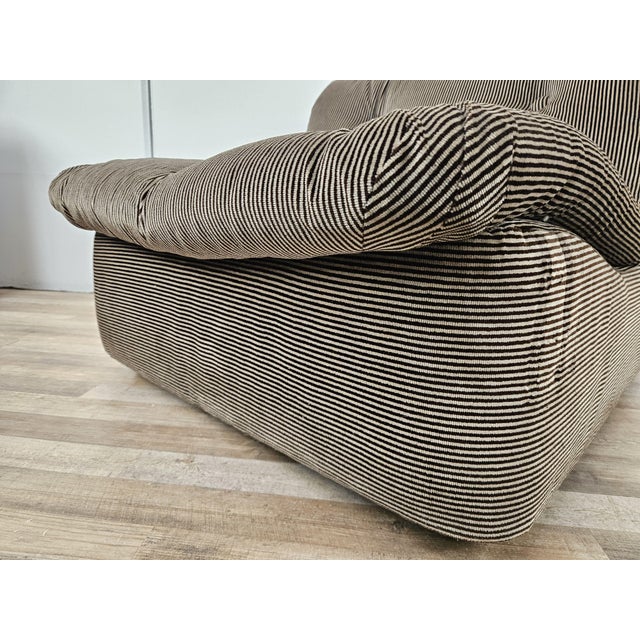 Set of Italian Modular Lounge Chairs in Striped Fabric, 1970s For Sale - Image 14 of 18