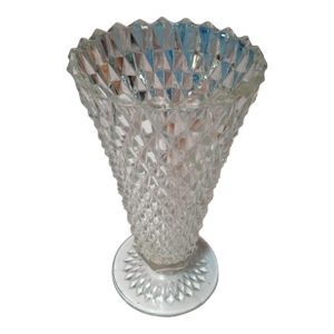 1960s Indiana Diamond Point Glass Vase