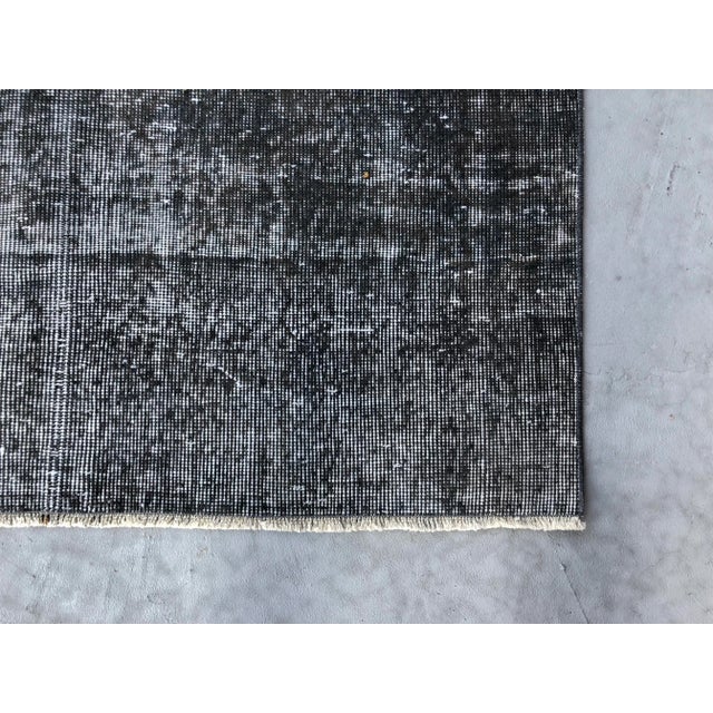 1960s Turkish Anatolian Handmade Oushak Wool Rug For Sale - Image 10 of 11