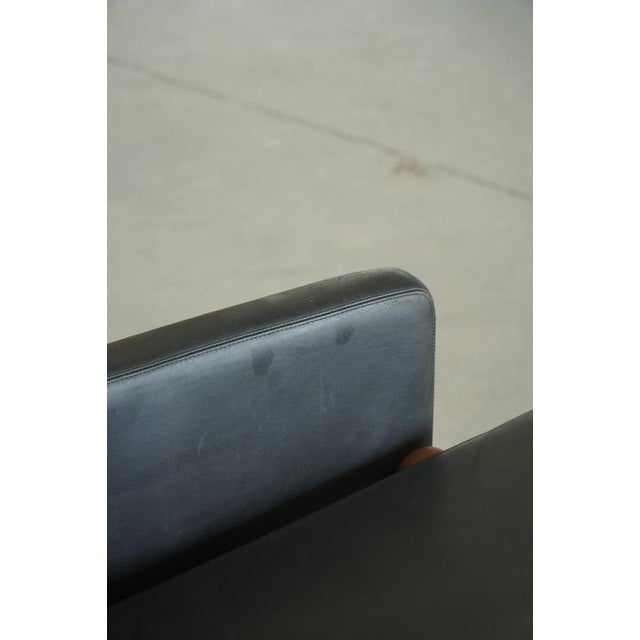 Easy Chair in Oak and Leather by Jørgen Bækmark for FDB Møbler, Denmark, 1960s For Sale - Image 6 of 18
