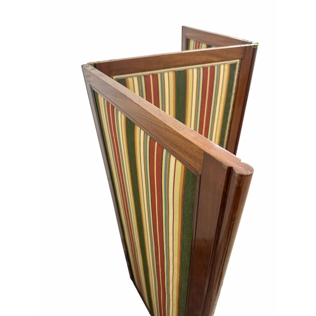 Louis XVI Upholstered Mahogany 3-Panel Room Divider with Mechanism by L. Moreau, 1780s For Sale - Image 6 of 12