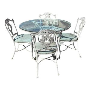 Beautiful Cast Aluminum 5 Piece Molla Dining Set Table and 4 Chairs ***
