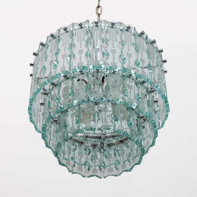 Ground Crystal Chandelier attributed to Cristal Art, Italy, 1970s For Sale - Image 6 of 8
