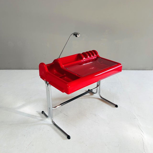 Red Orix Desk by Vittorio Parigi & Nani Prina for Molteni, 1970 For Sale - Image 15 of 15