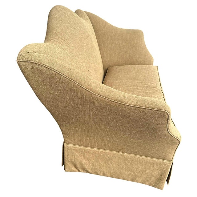 Chippendale Baker Furniture Company Camelback Loveseat Upholstered in Gold Luxury Fabric - Vintage Early 21st Century For Sale - Image 3 of 6