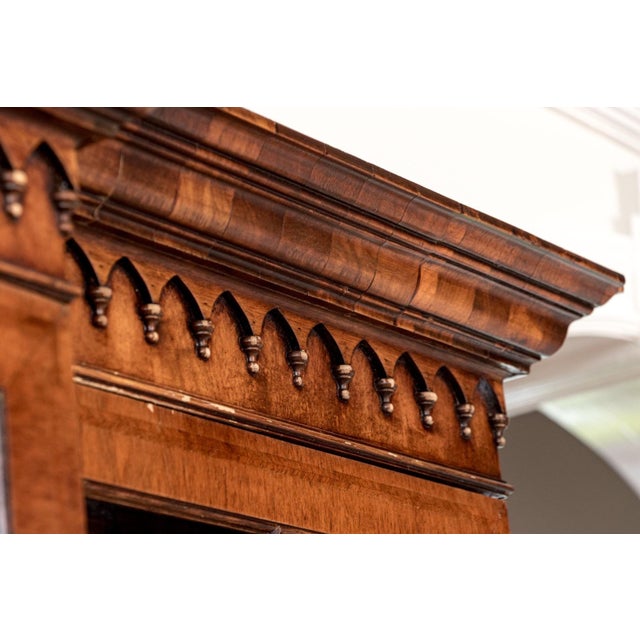 Antique Georgian Style Burl Wood Breakfront Cabinet For Sale In New York - Image 6 of 14