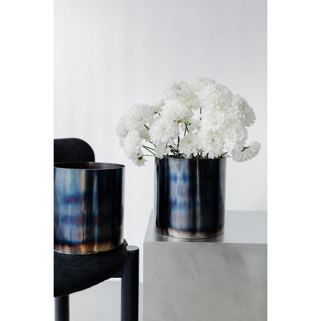 Loto Medium Planter in Burned Steel by Form & Eisen For Sale - Image 9 of 15