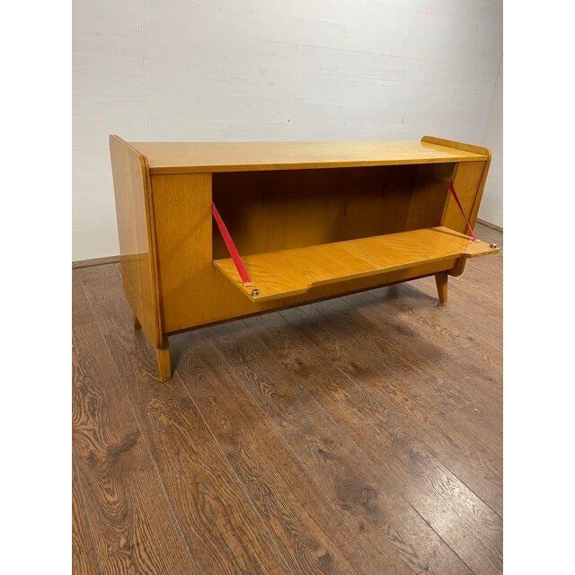 1960s Vintage Gold Dresser by Tatra Nabytok, 1960 For Sale - Image 5 of 6