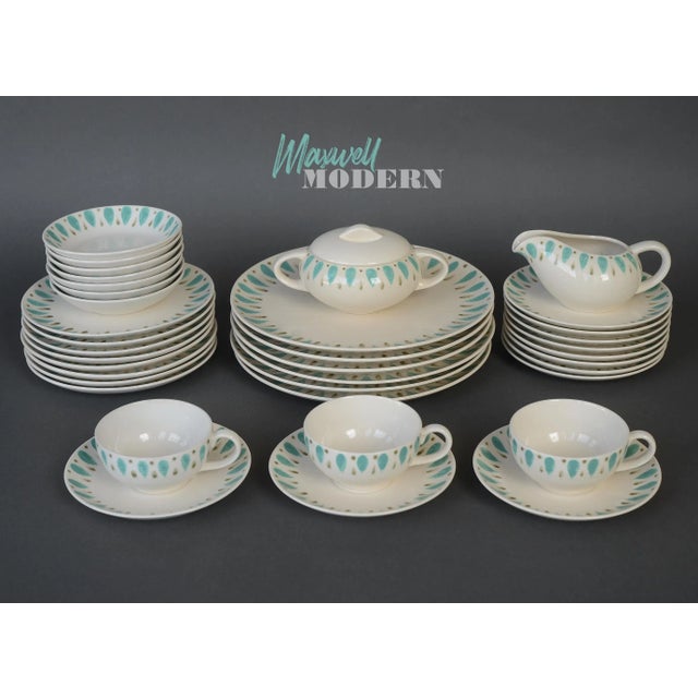 A very rare opportunity to acquire a substantial 37-piece dinnerware set from Kasuga's hard to find 1960s Contempo pattern...