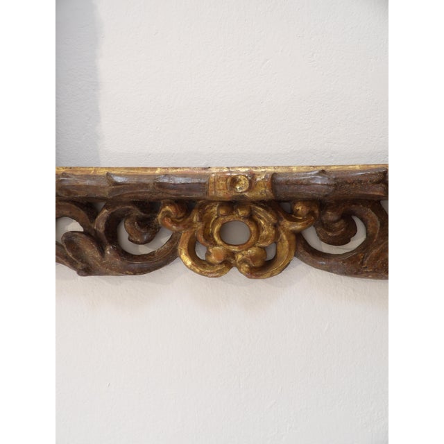 17th Century Gilded and Bronzed Wooden Frame, Central Italy, 1600s For Sale - Image 5 of 18