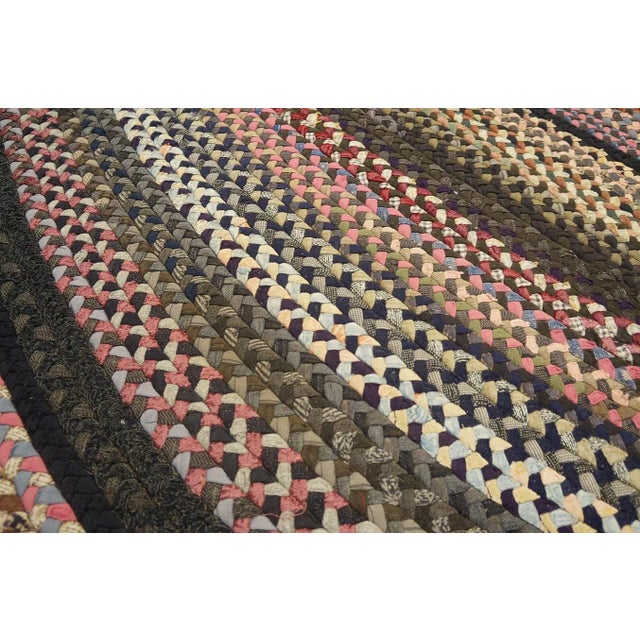 1930s Multicolor Classic Antique American Braided Round Rug 8'10 X 9'9" Wool Carpet For Sale - Image 10 of 13