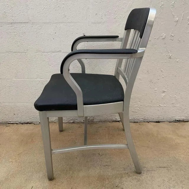 Emeco Vintage Mid Century Aluminum and Perforated Vinyl Emeco "Navy" Chair For Sale - Image 4 of 13